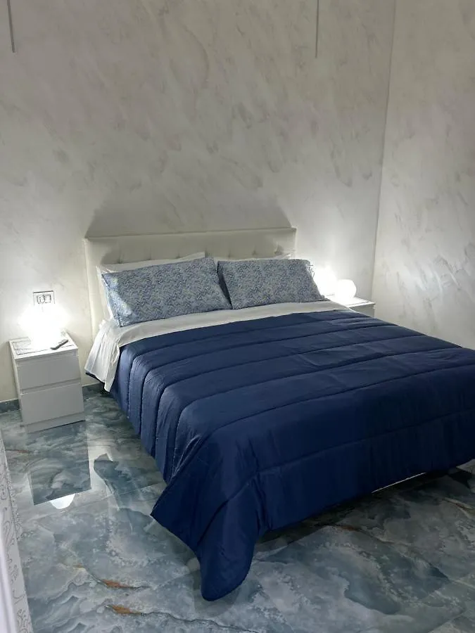 Ester Houses 4 Naples Italy
