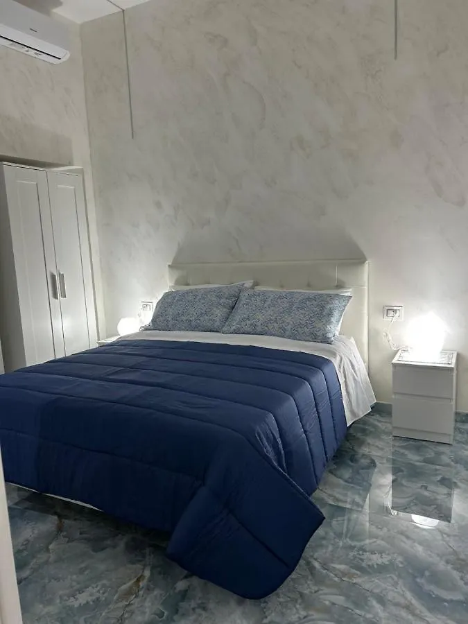 Apartment Ester Houses 4 Naples Italy