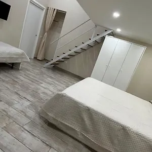 La Casa Di Benedetta Napoli